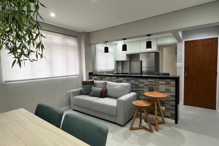 Sala de apartamento para alugar com 1 quarto, 46m² em Gonzaga, Santos