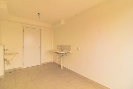 Apartamento para alugar com 1 quarto, 27m² em Jardim Itacolomi, São Paulo