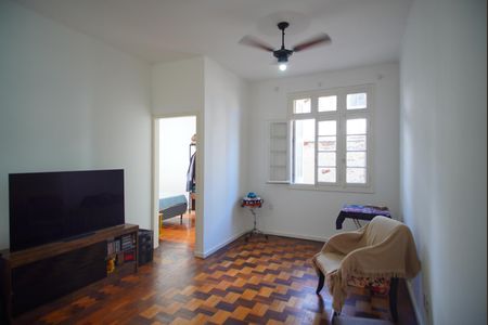 Sala 1 de apartamento à venda com 3 quartos, 70m² em Floresta, Porto Alegre