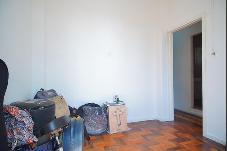 Quarto 2 de apartamento à venda com 3 quartos, 70m² em Floresta, Porto Alegre