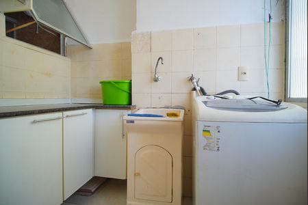 Apartamento à venda com 70m², 3 quartos e sem vagaÁrea de Serviço