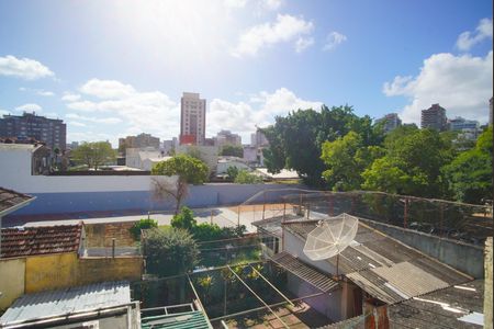 Quarto 2 - Vista de apartamento à venda com 3 quartos, 70m² em Floresta, Porto Alegre