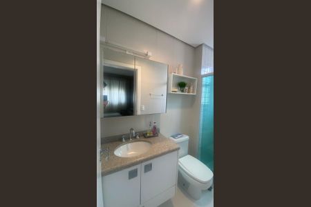 Apartamento para alugar com 166m², 4 quartos e 2 vagasBanheiro