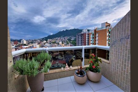 Apartamento para alugar com 166m², 4 quartos e 2 vagasVaranda