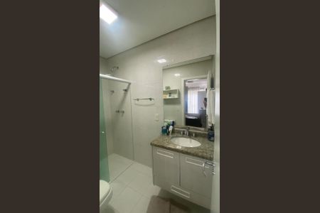 Apartamento para alugar com 166m², 4 quartos e 2 vagasBanheiro