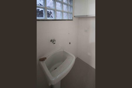 Apartamento para alugar com 34m², 2 quartos e sem vaga Apartamento para alugar com 34m², 2 quartos e sem vagaÁrea de Serviço