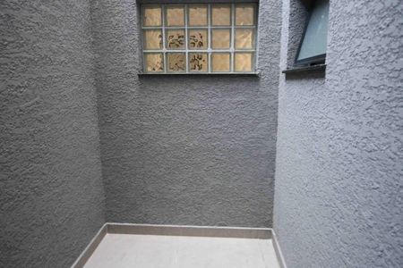 Apartamento para alugar com 27m², 1 quarto e sem vaga Apartamento para alugar com 27m², 1 quarto e sem vagaVaranda