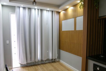 Sala de apartamento para alugar com 2 quartos, 40m² em Vila Butantã, São Paulo