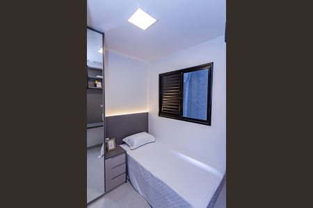 Apartamento à venda com 42m², 2 quartos e 1 vagaQuarto 2