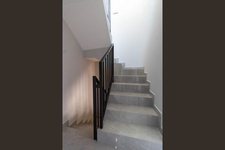 Casa de condomínio à venda com 130m², 2 quartos e 2 vagasESCADA ACESSO COBERTURA