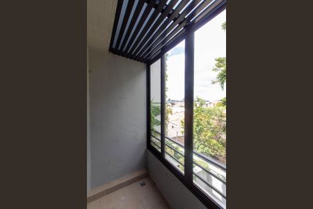Casa de condomínio à venda com 130m², 2 quartos e 2 vagasSACADA SUITE 2