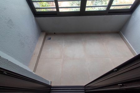 Casa de condomínio à venda com 130m², 2 quartos e 2 vagasSACADA SUITE 2