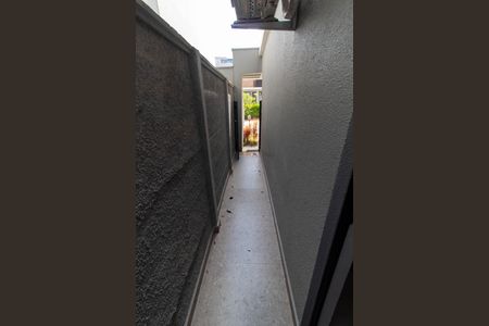 Casa de condomínio à venda com 130m², 2 quartos e 2 vagasÁREA DE SERVIÇO EXTERNA