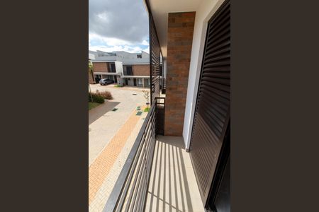 Casa de condomínio à venda com 130m², 2 quartos e 2 vagasSACADA SUITE 1