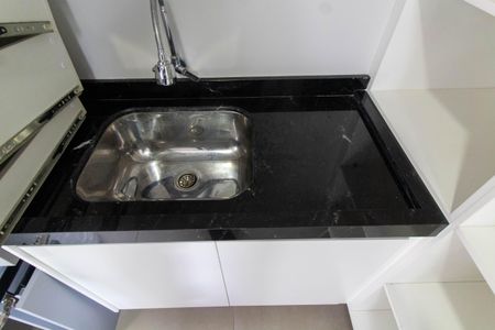 Casa de condomínio à venda com 130m², 2 quartos e 2 vagasÁREA DE SERVIÇO