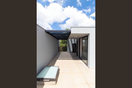 Casa de condomínio à venda com 130m², 2 quartos e 2 vagasCOBERTURA ÁREA GOURMET