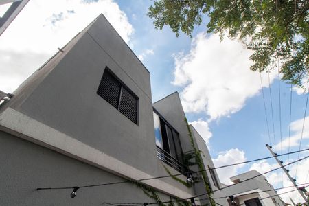 Casa de condomínio à venda com 130m², 2 quartos e 2 vagasFACHADA FUNDOS