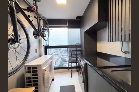 Apartamento à venda com 70m², 1 quarto e 1 vagaÁrea de Serviço