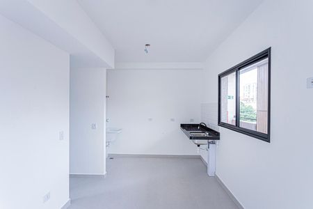 Sala, cozinha e área de serviço de apartamento à venda com 2 quartos, 38m² em Parque Sao Domingos, São Paulo