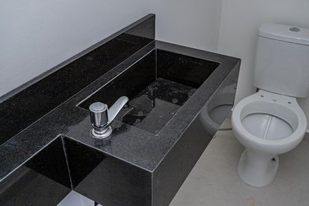 Lavabo de apartamento à venda com 2 quartos, 60m² em Parque Sao Domingos, São Paulo
