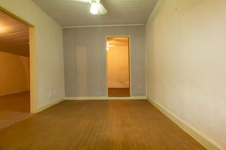 Sala de casa para alugar com 2 quartos, 42m² em Cidade Antônio Estêvão de Carvalho, São Paulo