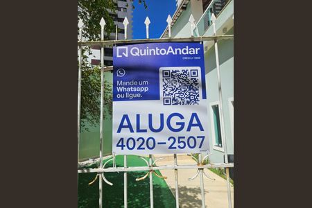 Casa para alugar com 400m², 5 quartos e 8 vagasplaquinha