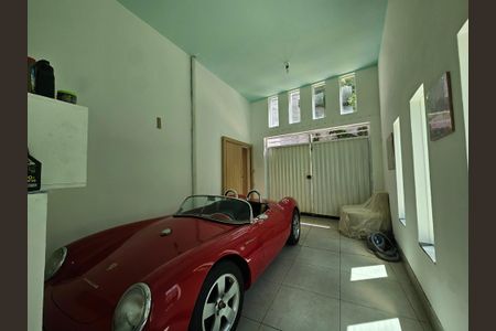 Casa para alugar com 400m², 5 quartos e 8 vagasGaragem