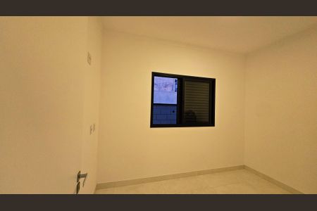 Casa de condomínio à venda com 130m², 3 quartos e 4 vagas