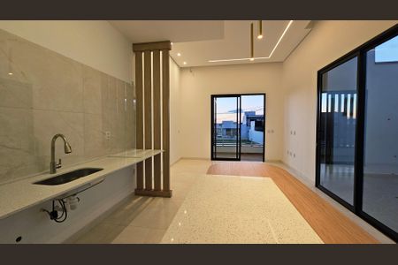 Casa de condomínio à venda com 130m², 3 quartos e 4 vagas