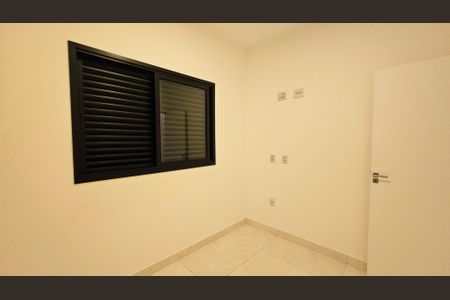 Casa de condomínio à venda com 130m², 3 quartos e 4 vagas