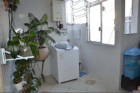 Apartamento à venda com 115m², 3 quartos e 1 vagaÁrea de serviço