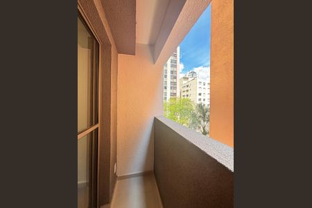 Apartamento para alugar com 24m², 1 quarto e sem vaga Apartamento para alugar com 24m², 1 quarto e sem vagaVaranda