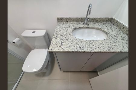 Apartamento para alugar com 24m², 1 quarto e sem vaga Apartamento para alugar com 24m², 1 quarto e sem vagaBanheiro da Suíte