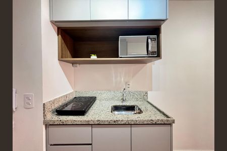 Apartamento para alugar com 24m², 1 quarto e sem vaga Apartamento para alugar com 24m², 1 quarto e sem vagaSala/Cozinha