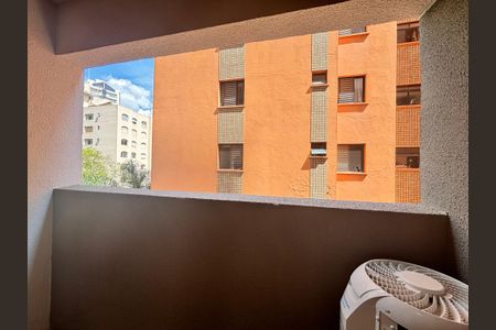 Apartamento para alugar com 24m², 1 quarto e sem vaga Apartamento para alugar com 24m², 1 quarto e sem vagaVaranda