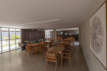 Apartamento para alugar com 60m², 2 quartos e 1 vagaÁrea comum - Salão de festas