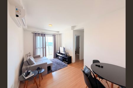 Sala de apartamento à venda com 2 quartos, 64m² em Engordadouro, Jundiaí
