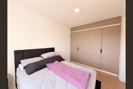 Apartamento à venda com 64m², 2 quartos e 1 vagaSuíte