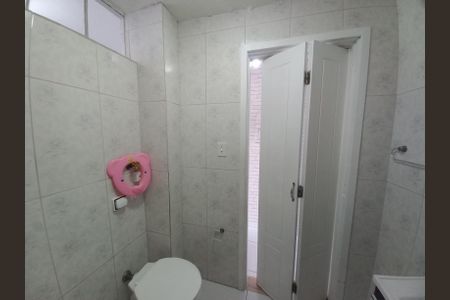 Apartamento para alugar com 42m², 1 quarto e sem vagaBanheiro