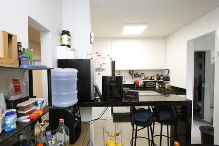 Apartamento à venda com 109m², 3 quartos e 2 vagasCozinha