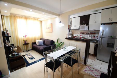 Sala de apartamento à venda com 2 quartos, 50m² em Vila Industrial (campinas), Campinas