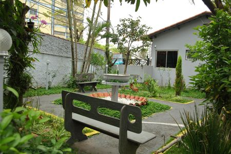 Apartamento para alugar com 56m², 3 quartos e 1 vagaÁrea comum