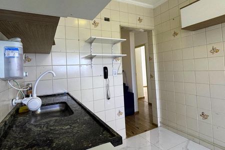 Apartamento para alugar com 56m², 3 quartos e 1 vagaCozinha 