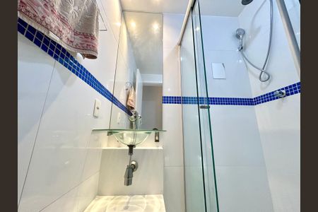 Apartamento à venda com 58m², 3 quartos e 1 vagaBanheiro 1