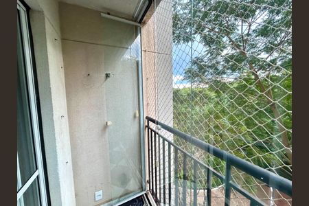 Varanda da Sala de apartamento à venda com 3 quartos, 58m² em Jardim Cocaia, Guarulhos