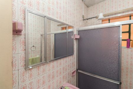 Casa para alugar com 90m², 2 quartos e 1 vaga Casa para alugar com 90m², 2 quartos e 1 vagaBanheiro