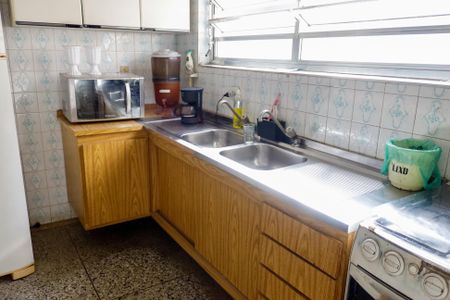 Casa à venda com 157m², 5 quartos e 2 vagasCozinha