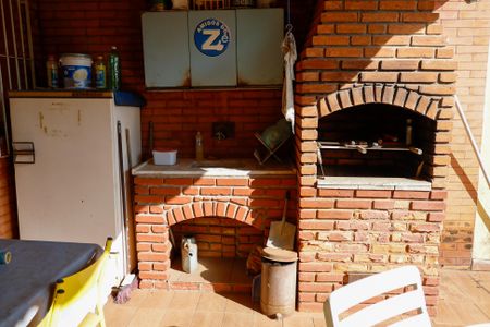 Casa à venda com 157m², 5 quartos e 2 vagasÁrea comum - Churrasqueira