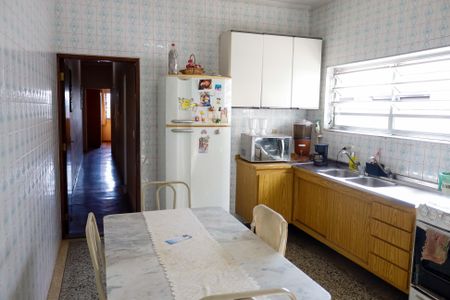 Casa à venda com 157m², 5 quartos e 2 vagasCozinha