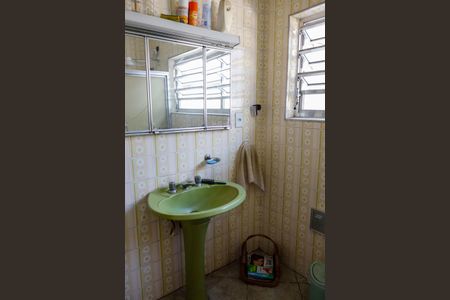 Casa à venda com 157m², 5 quartos e 2 vagasBanheiro